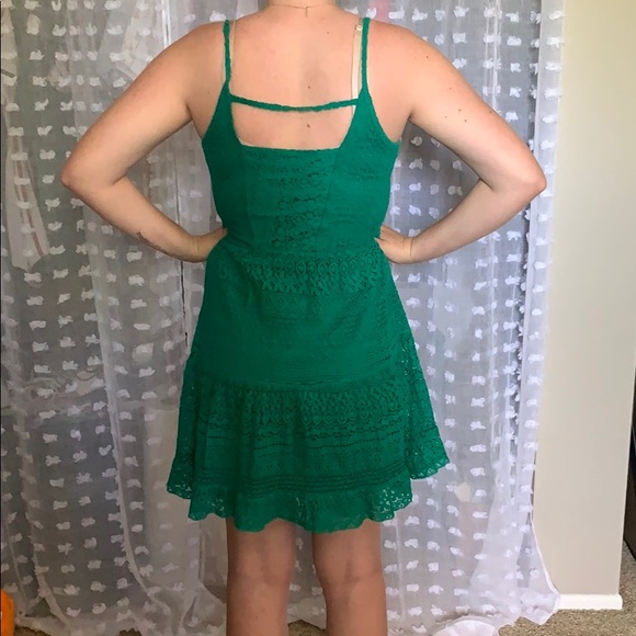 Green Dress - Picture 2 of 2